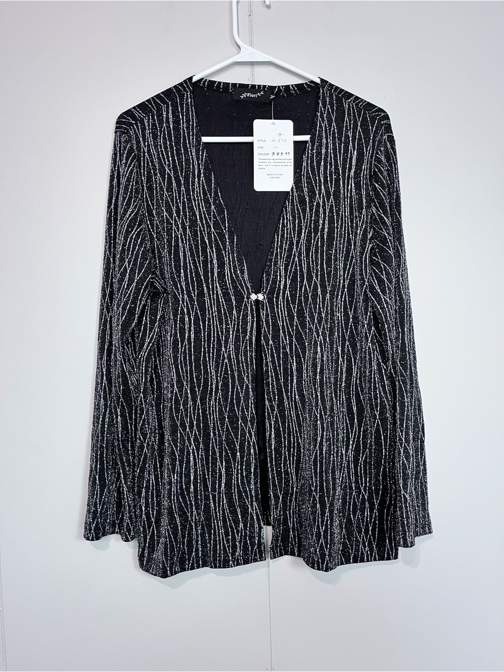 NWT Fiori Black Silver Glitter Open Front Cardigan Size Medium